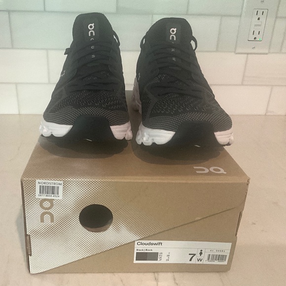 On Running Cloudswift Black/Rock Women’s Size 7 - Picture 7 of 9